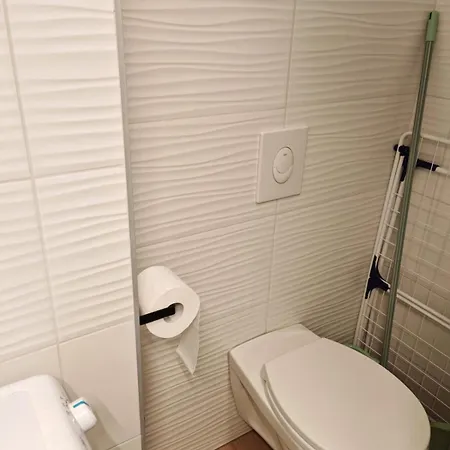 Apartman Juniper 2 *